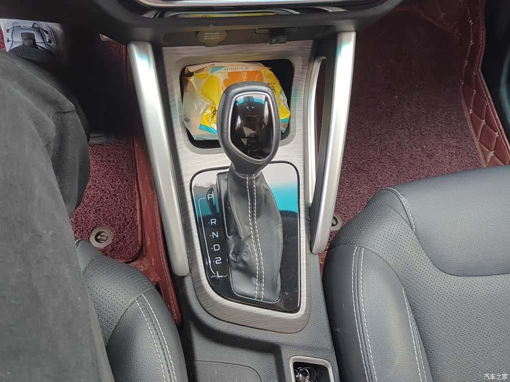 Geely X3, 2018 7