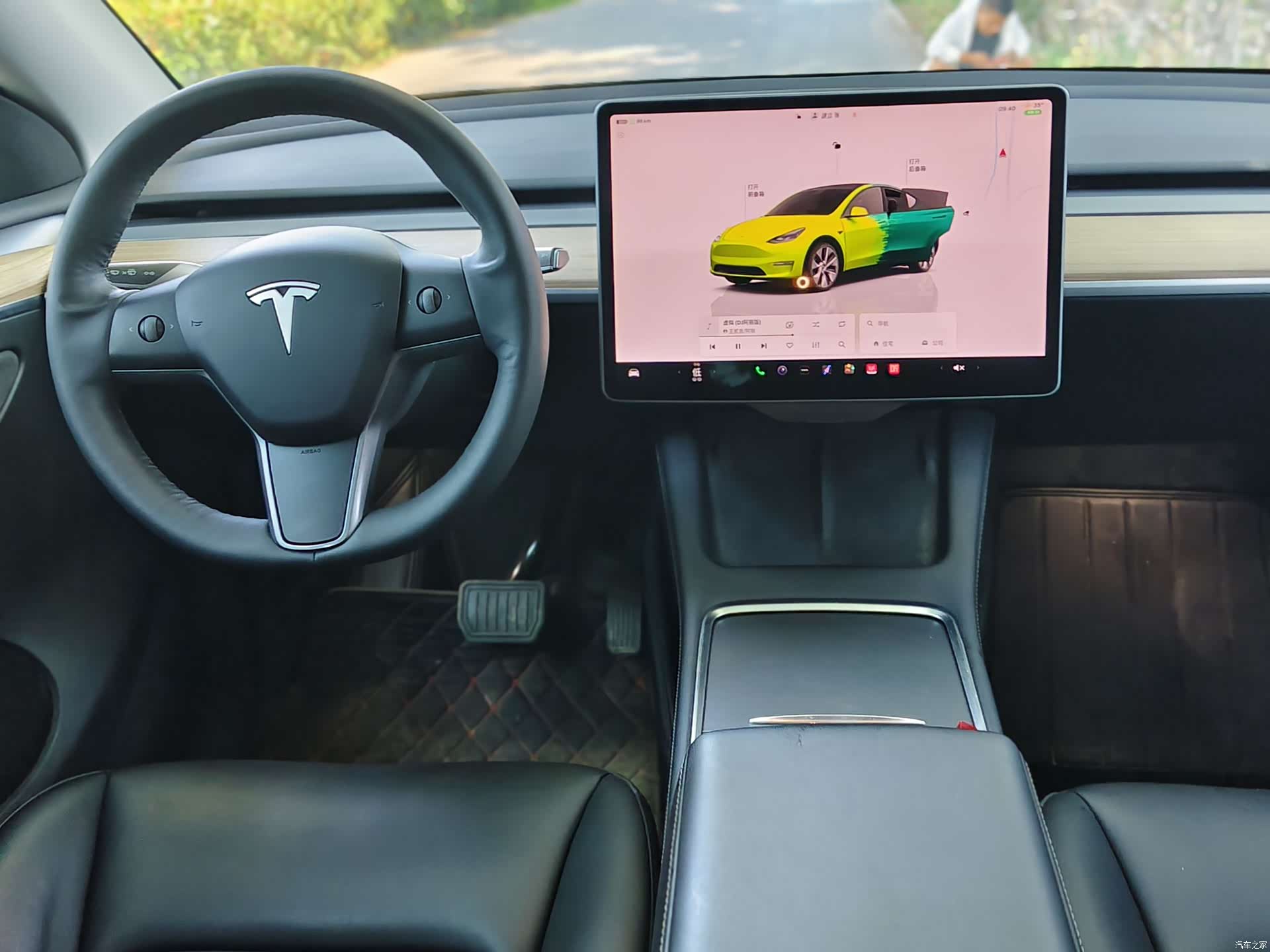 Tesla Model Y, 2022 10