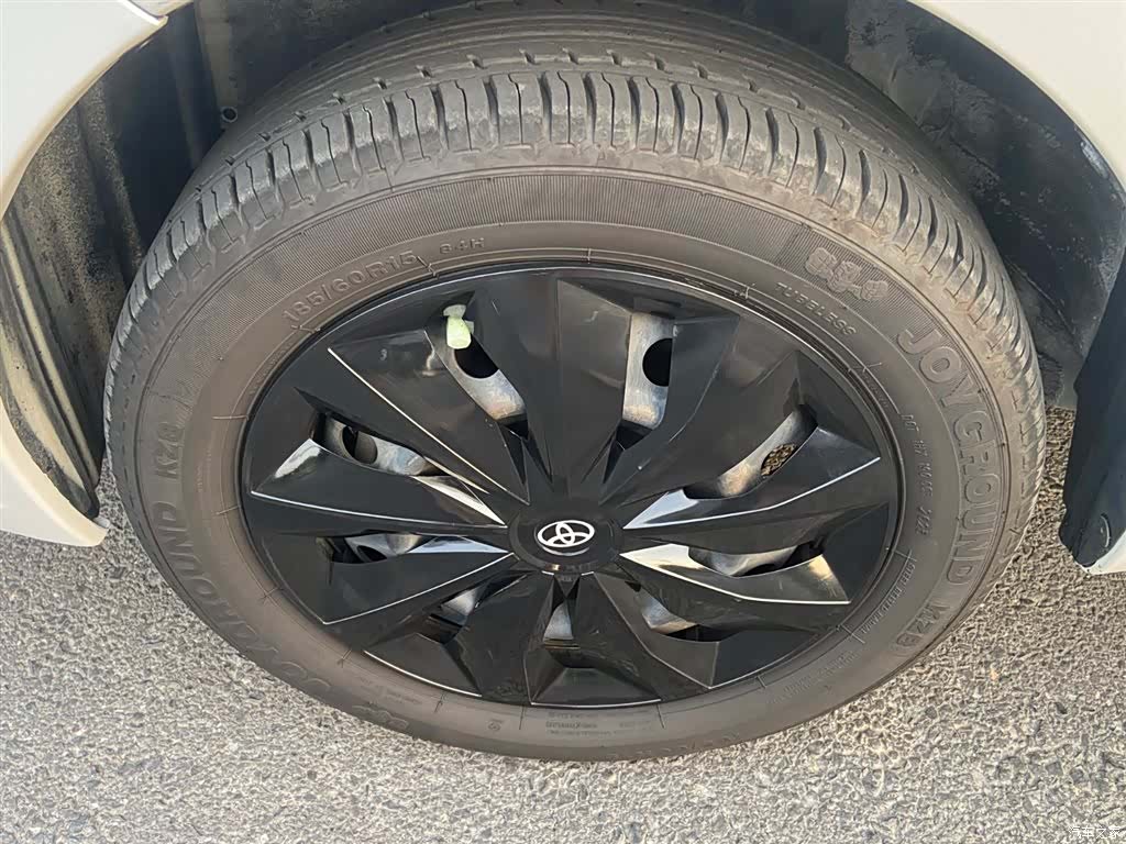 Toyota 1.6E, 2013 16