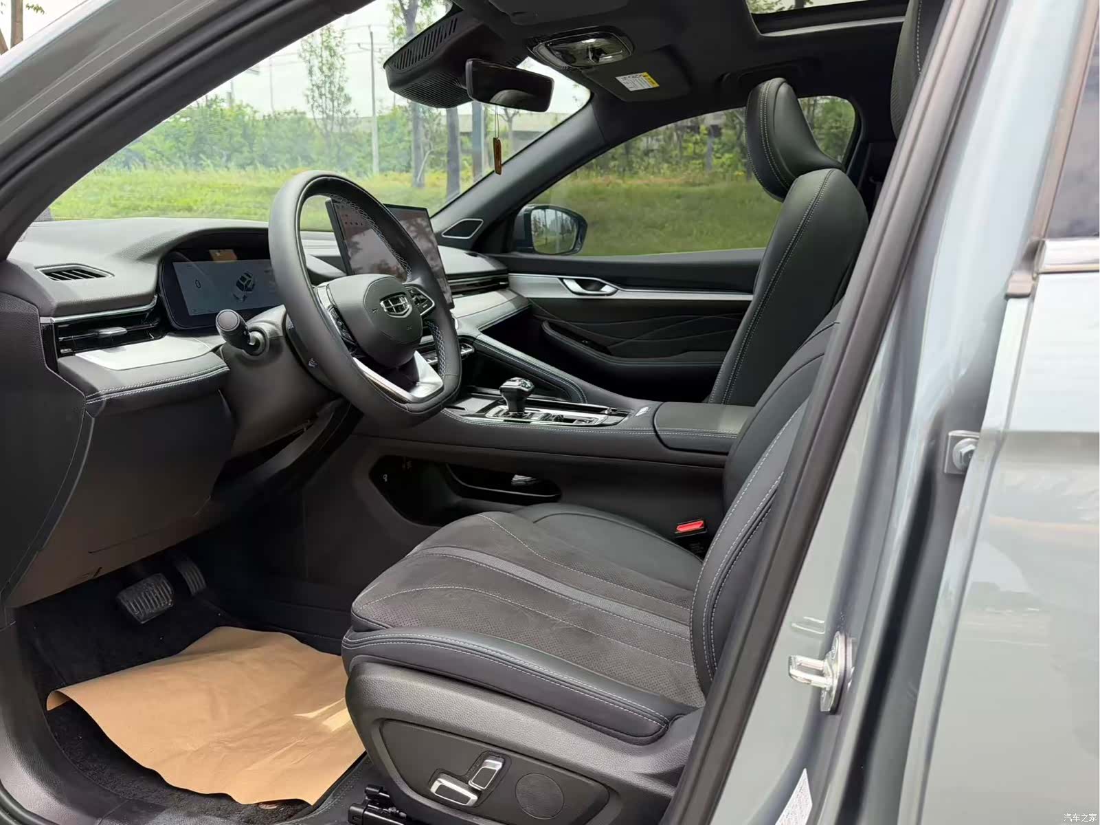 Geely Preface, 2025 4