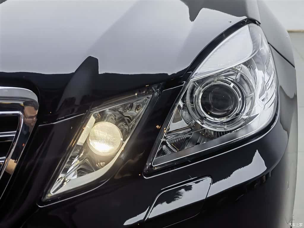 Mercedes-Benz E-Class, 2013 7
