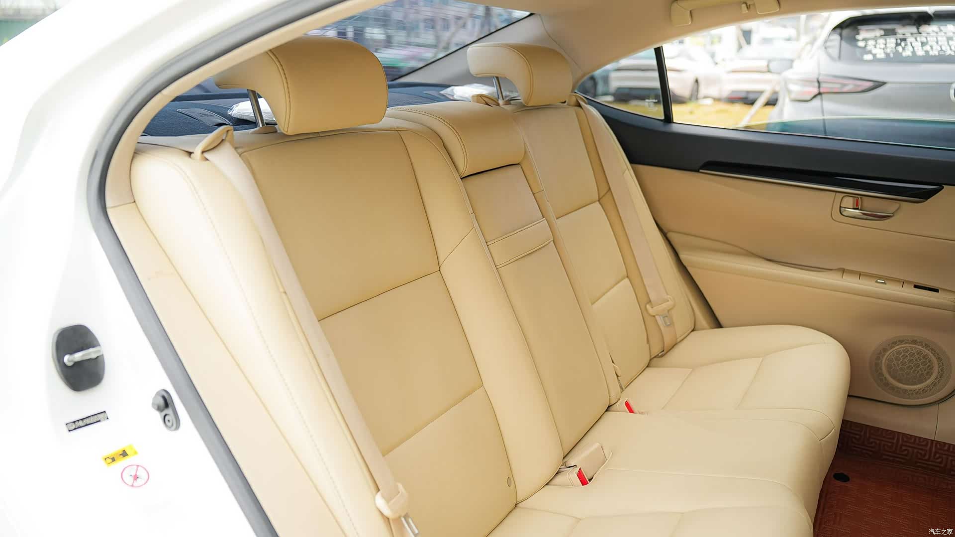 Lexus ES, 2013 15