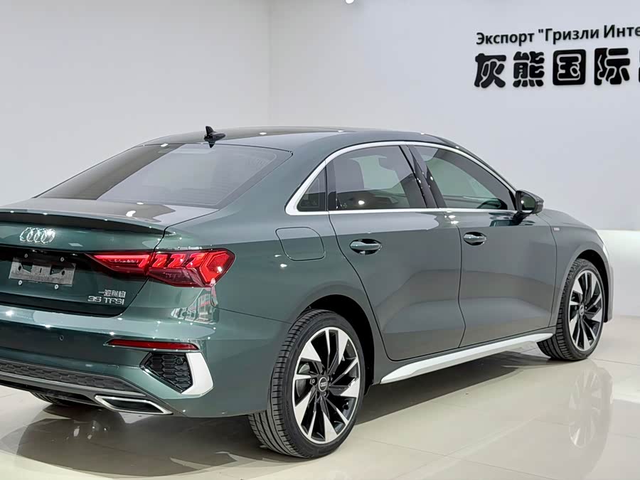 Audi A3 2022, фото 4