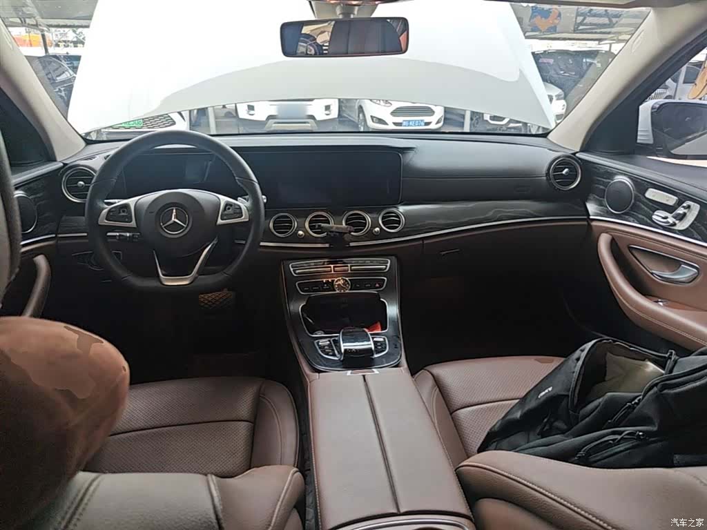 Mercedes-Benz E-Class, 2018 10