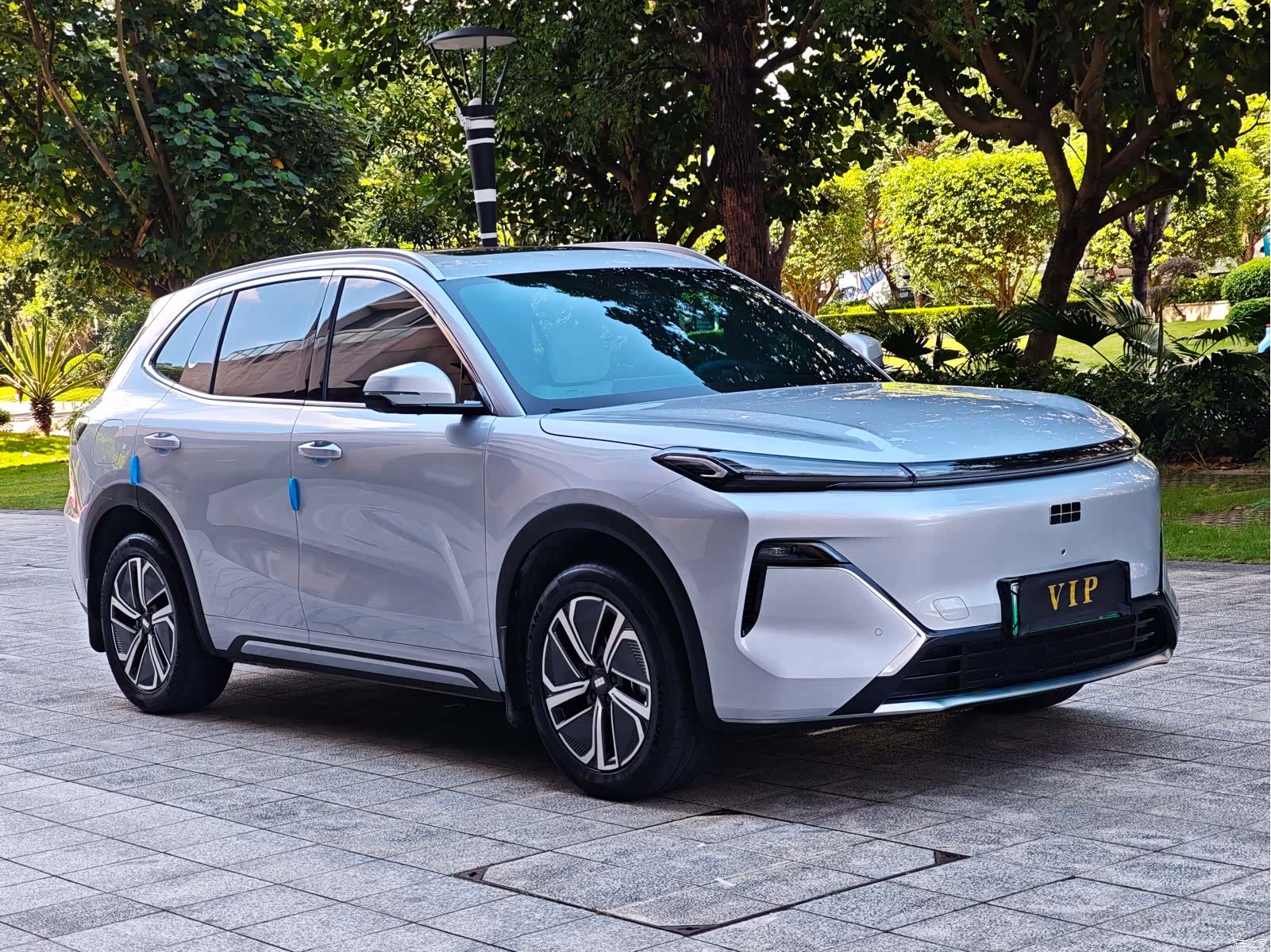 Geely 7, 2025 3