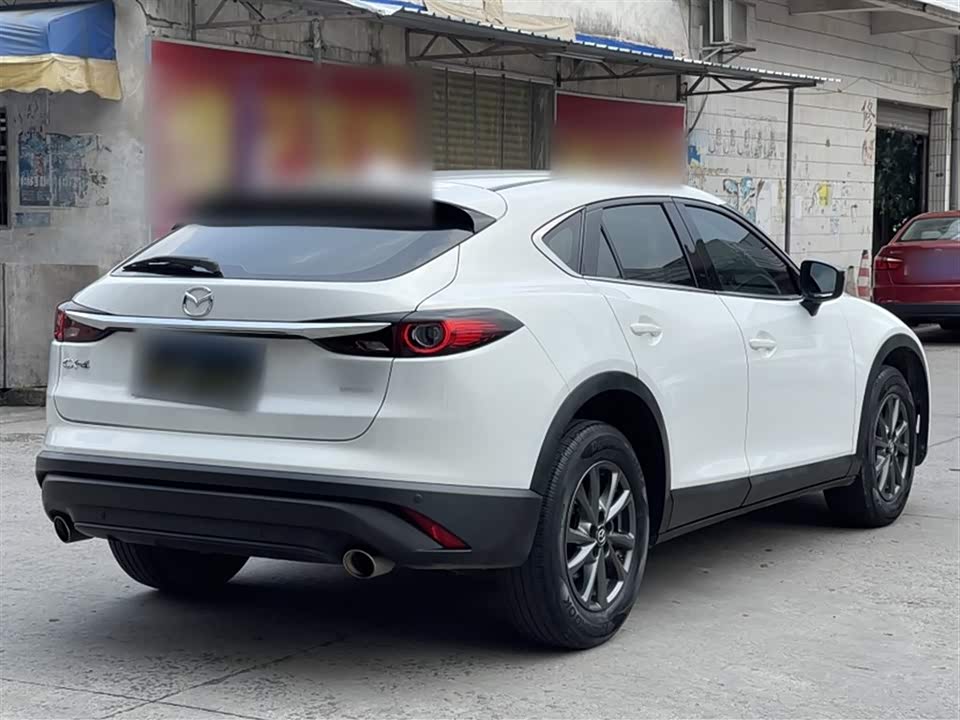 Mazda CX-4