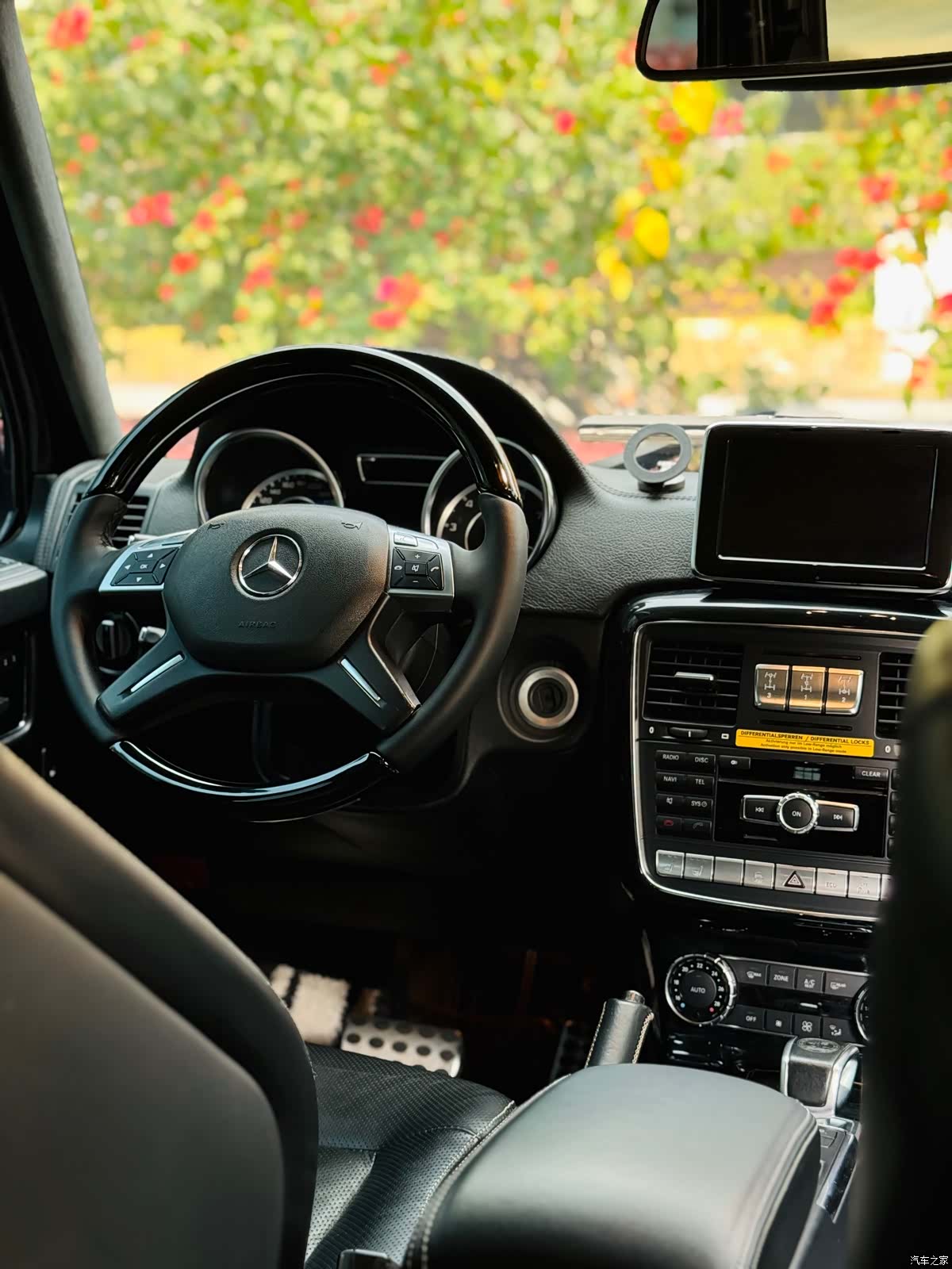 Mercedes-Benz G-Class, 2012 7