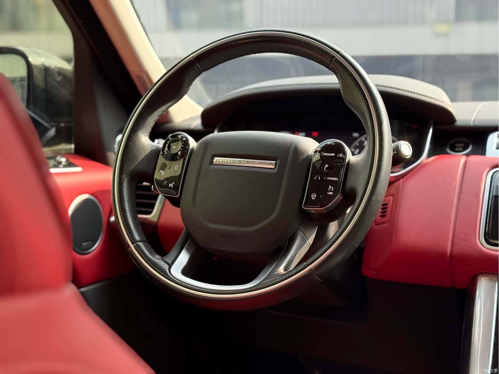 Land Rover Range Rover, 2022 12