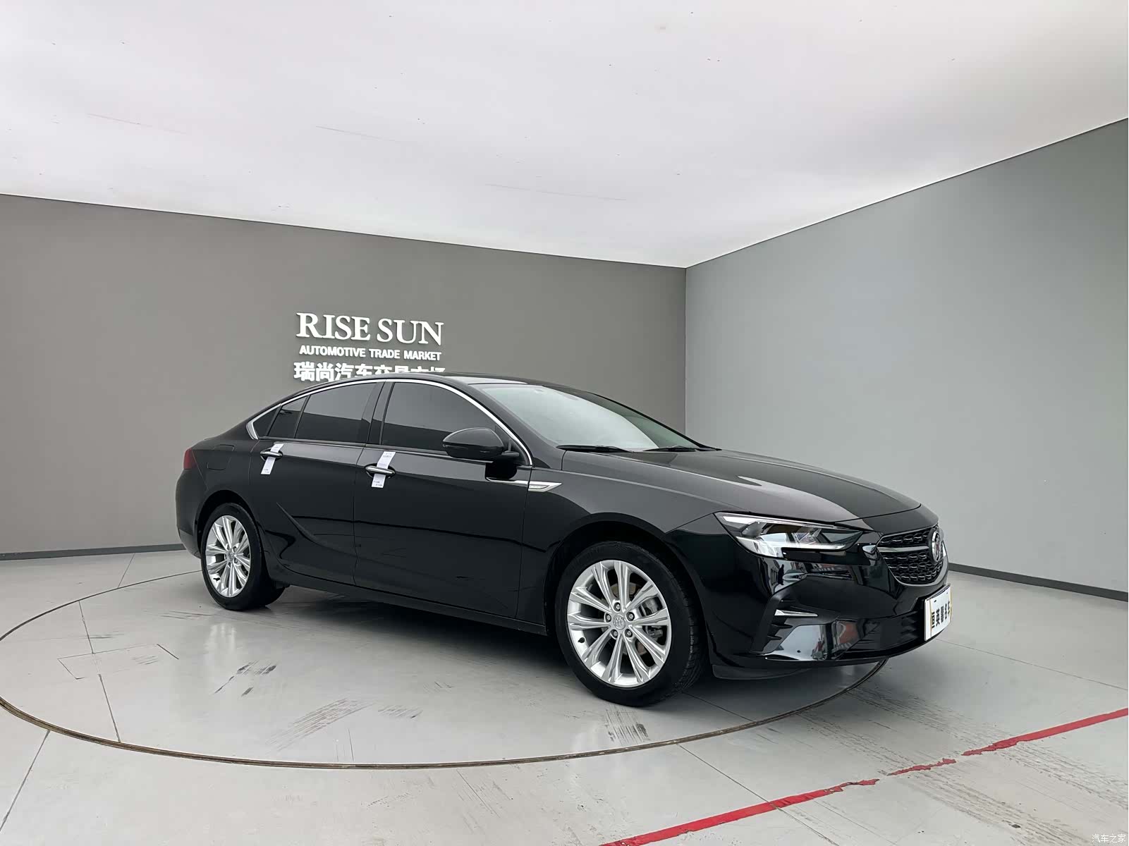 Buick Regal, 2023 3