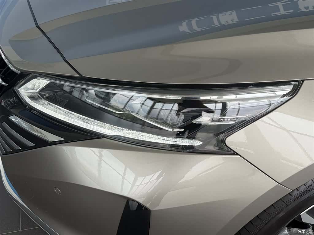 Nissan Teana, 2025 6
