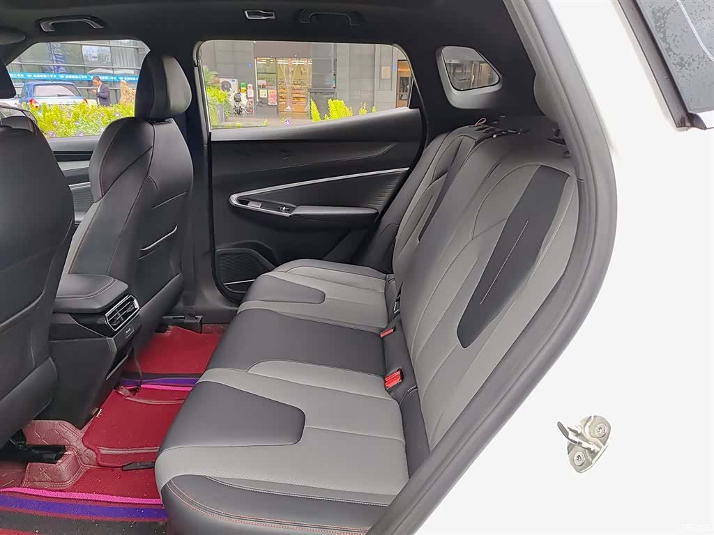 Geely Boyue, 2024 8