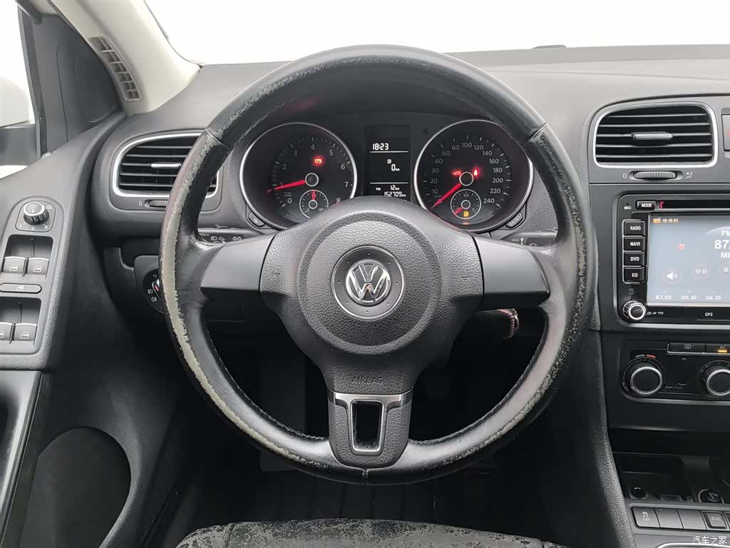 Volkswagen Golf, 2012 11