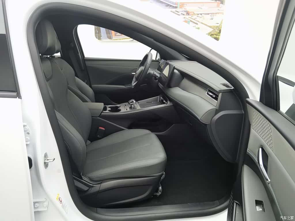 BYD Qin, 2025 23