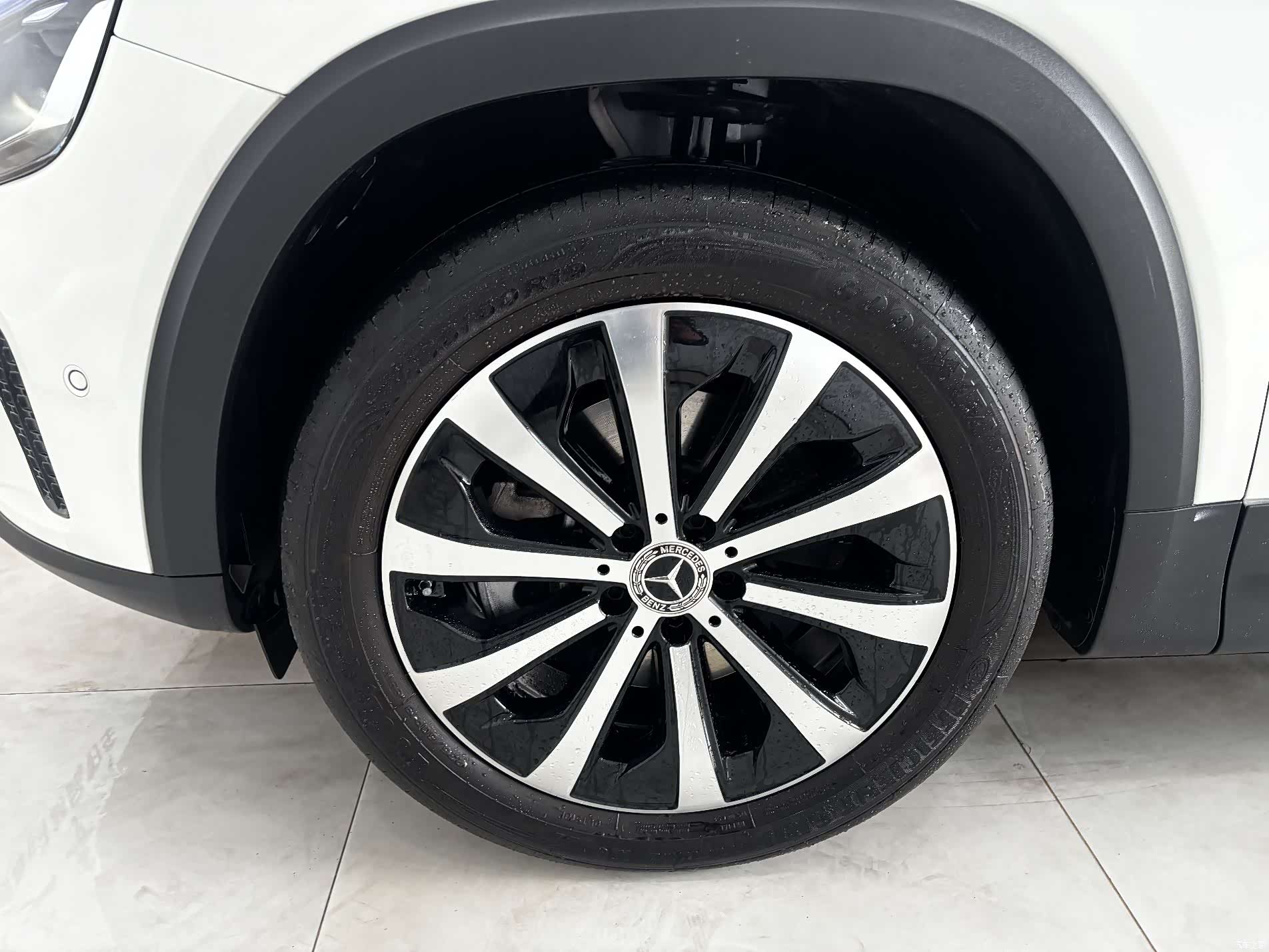 Mercedes-Benz GLB, 2025 32