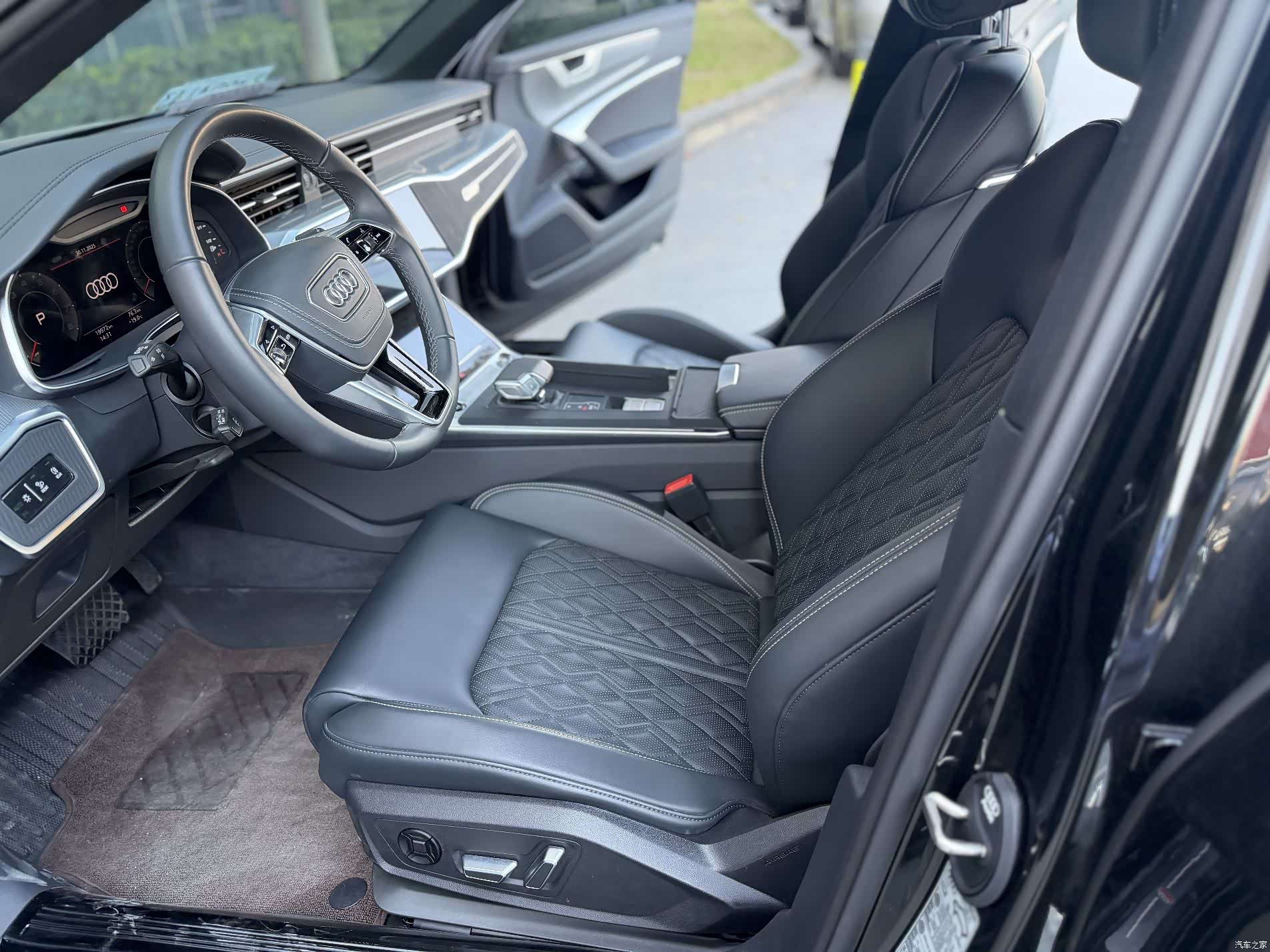 Audi A6L, 2025 6