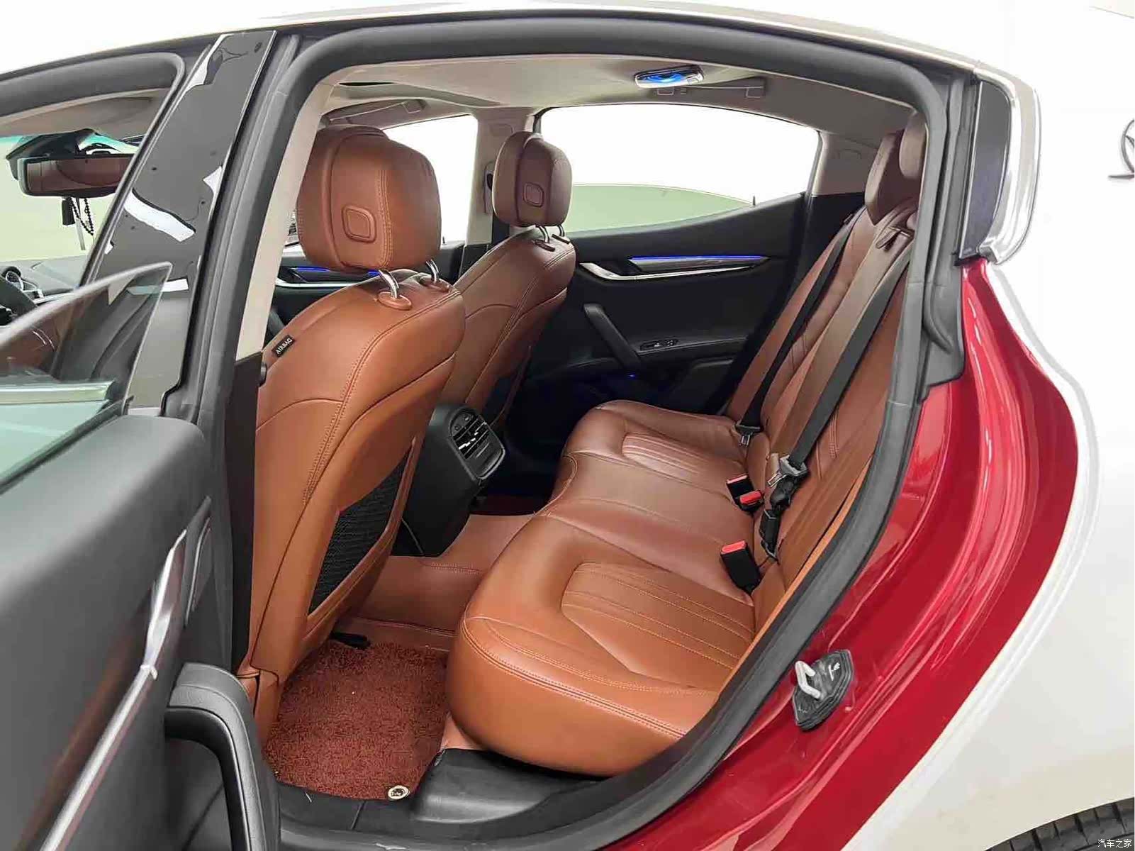 Maserati Ghibli, 2016 11
