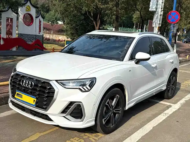Audi Q3 2022 — купить из Китая под заказ