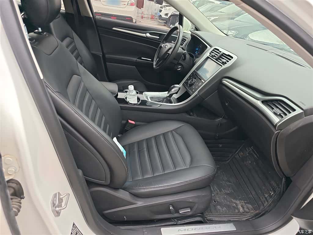 Ford Mondeo, 2016 25