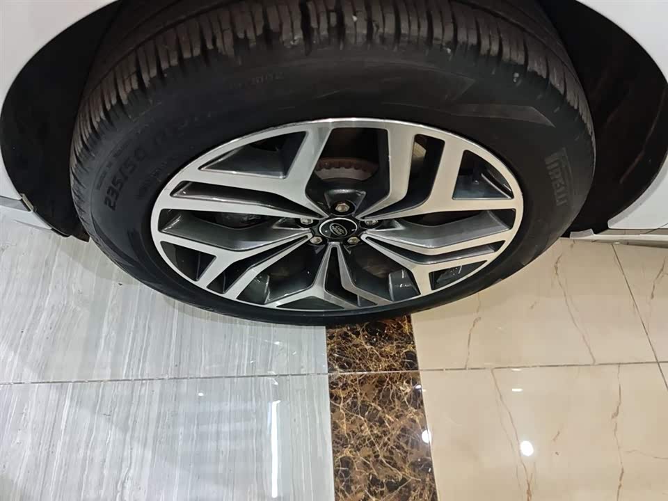 Land Rover Range Rover Aurora