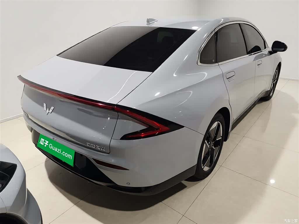 Wuling Starlight, 2024 все фото