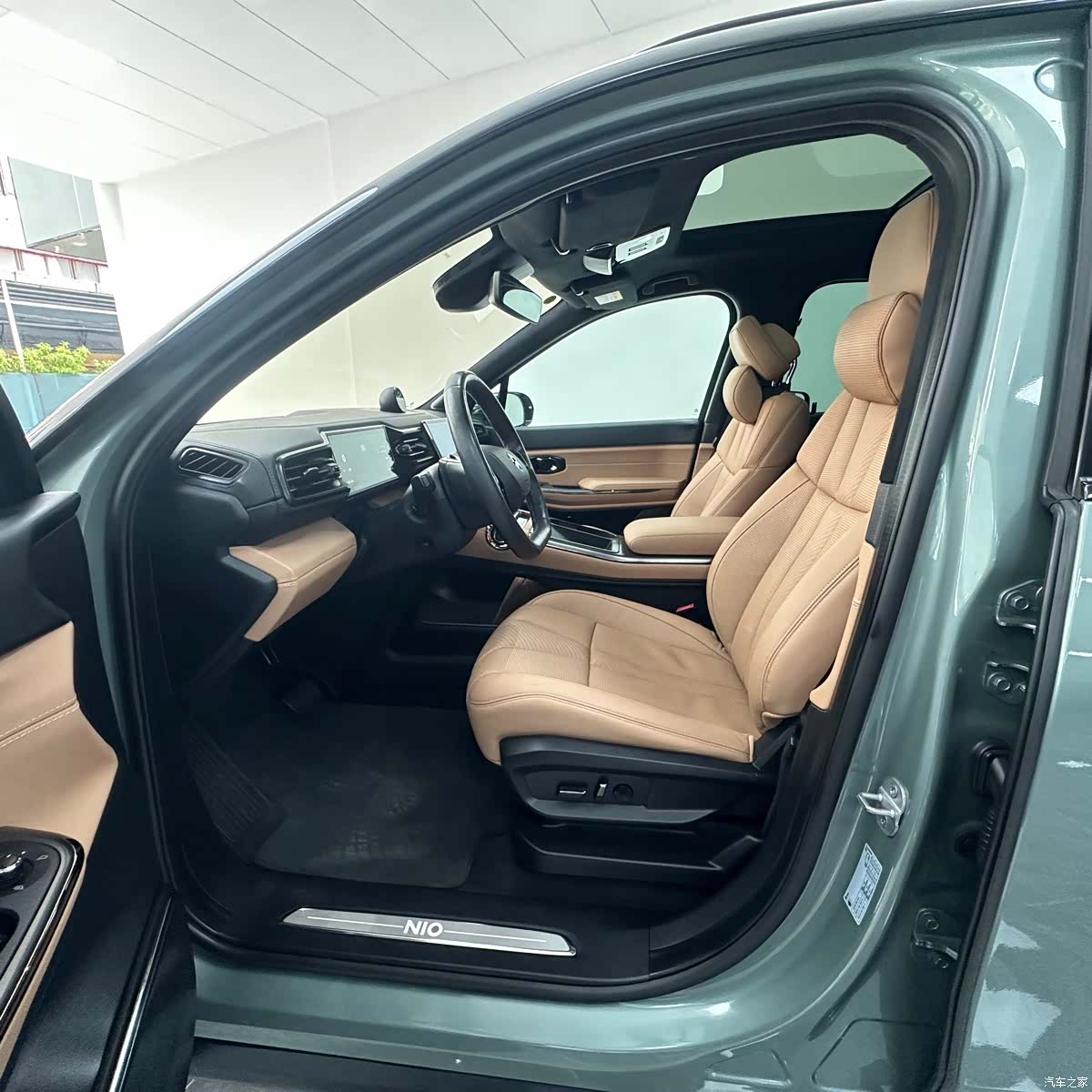 NIO ES8, 2021 8