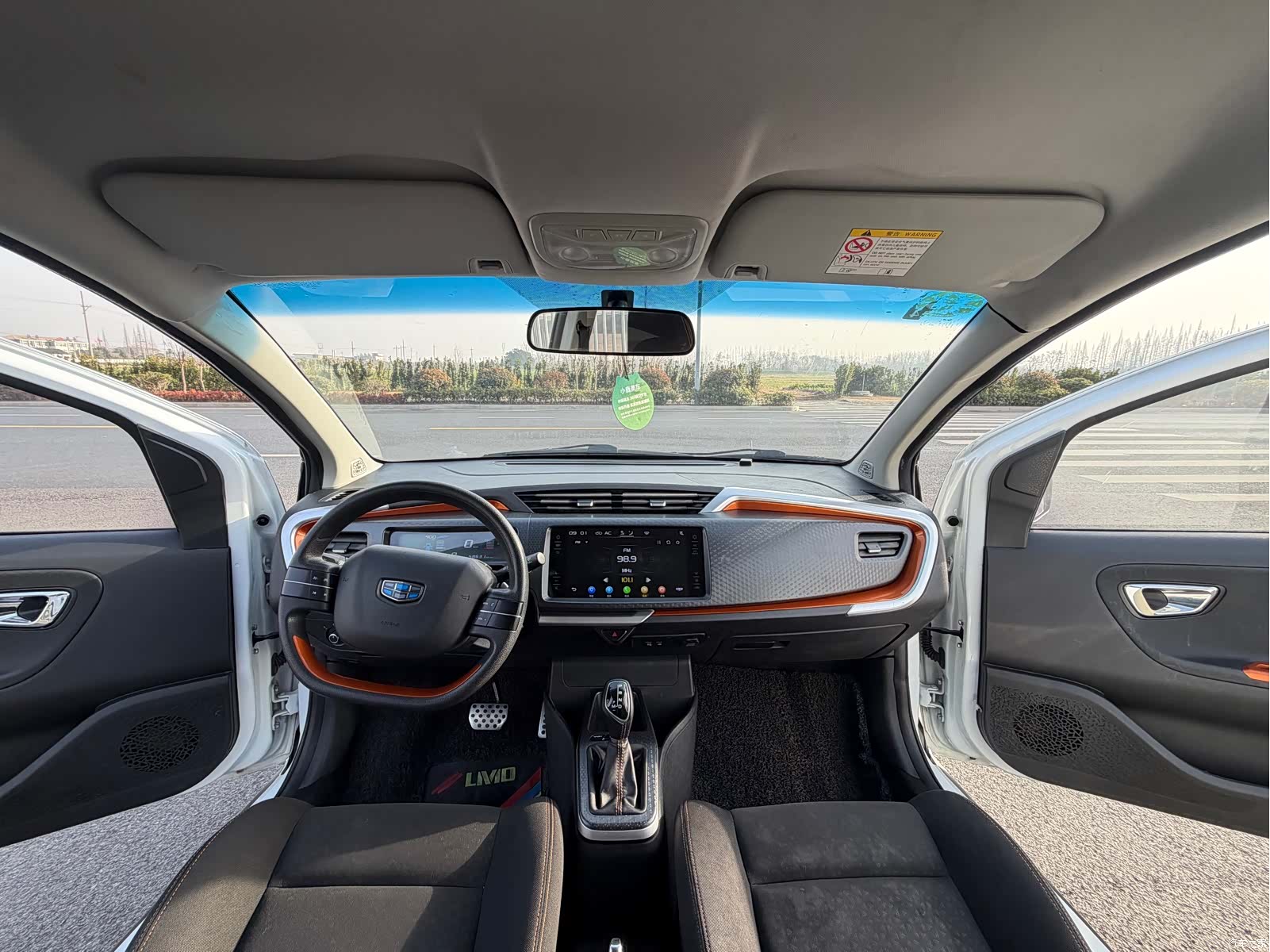 Geely X1, 2018 все фото