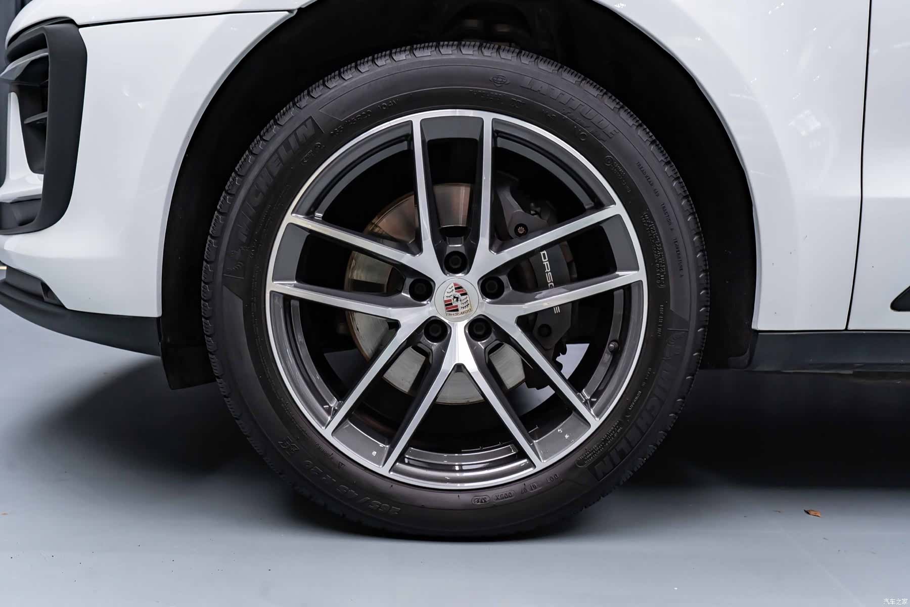 Porsche Macan, 2022 все фото