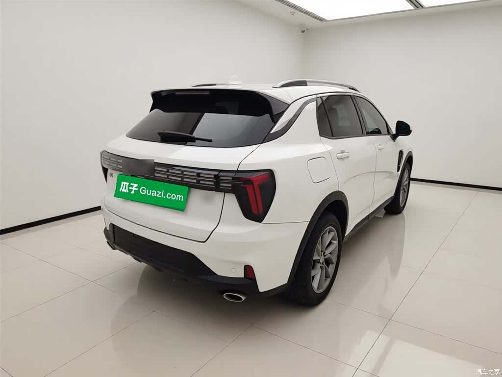 Lynk & Co 01, 2024 12