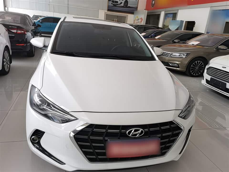 Hyundai Lead