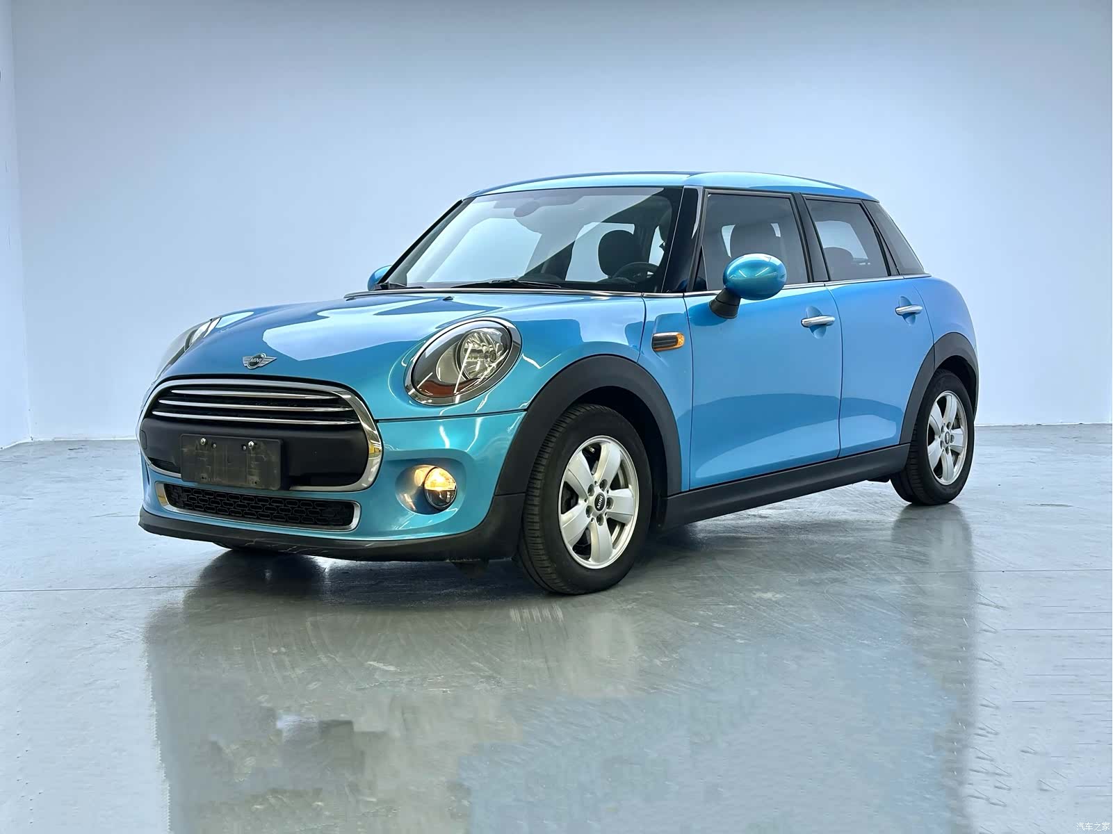 Mini ONE, 2016 1