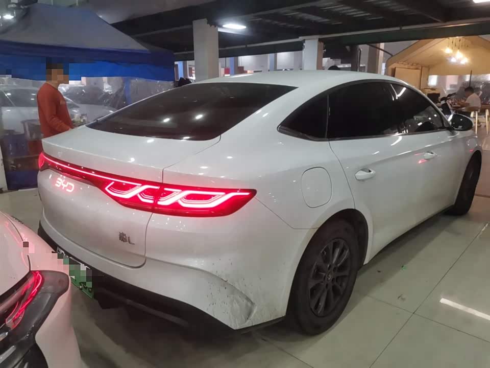 BYD Qin L
