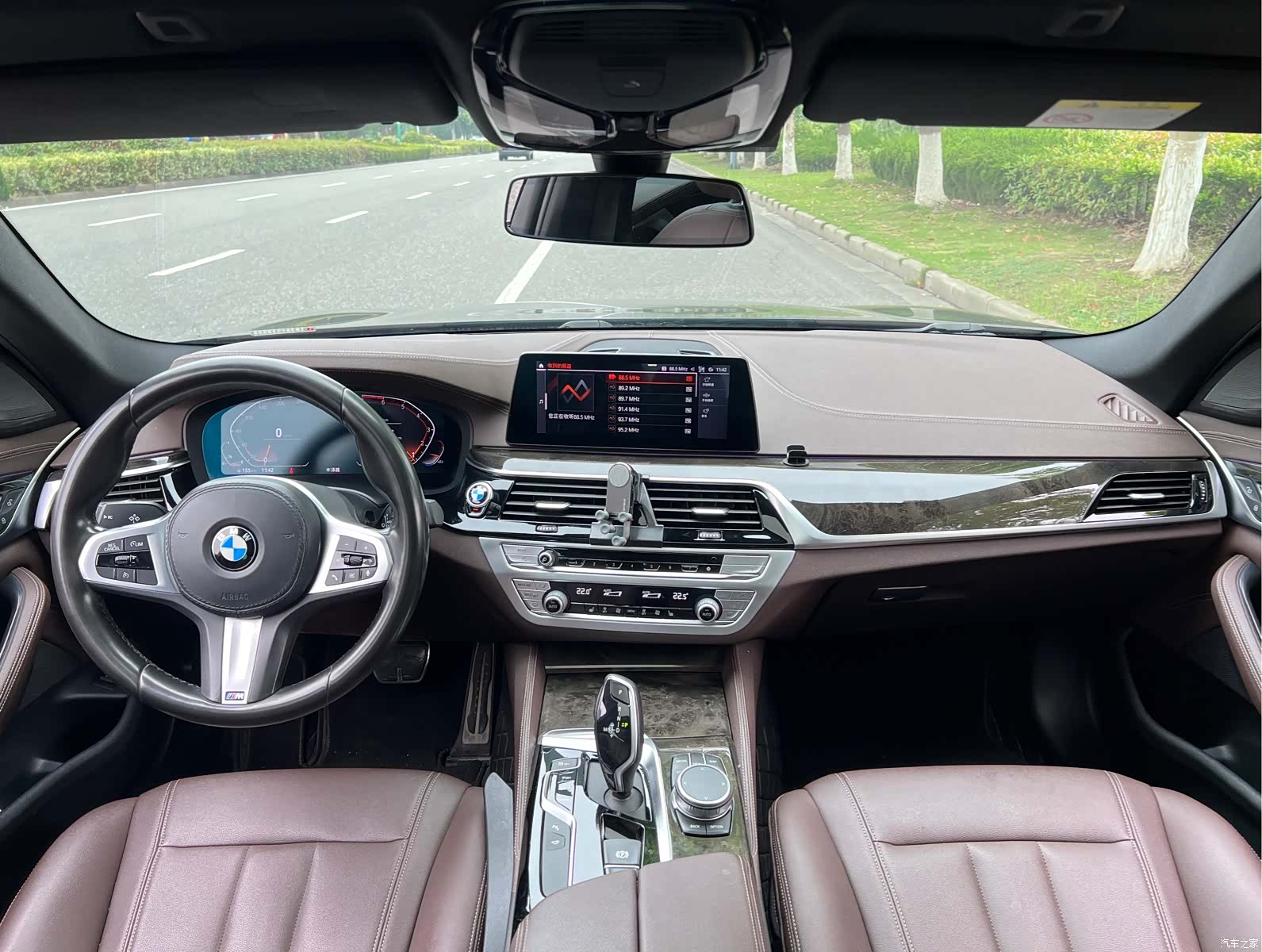 BMW 5 Series, 2019 9