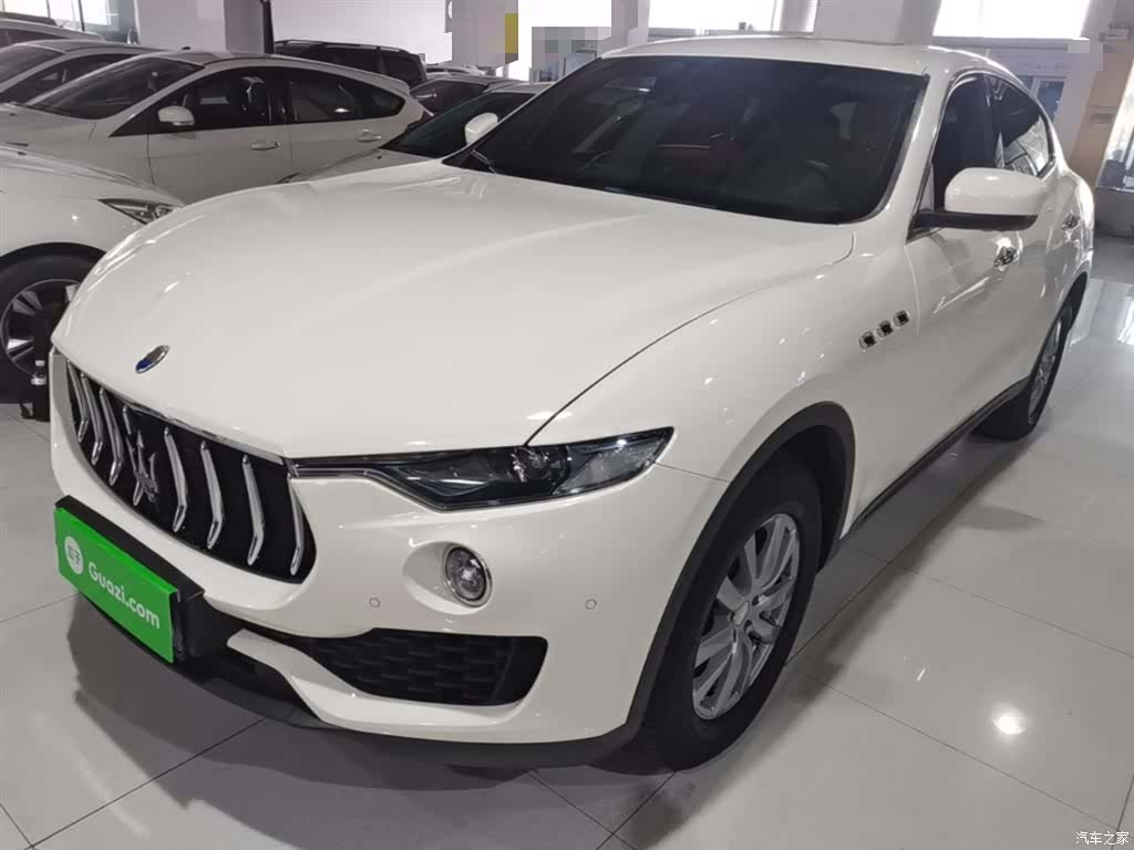 Maserati Levante, 2018 1