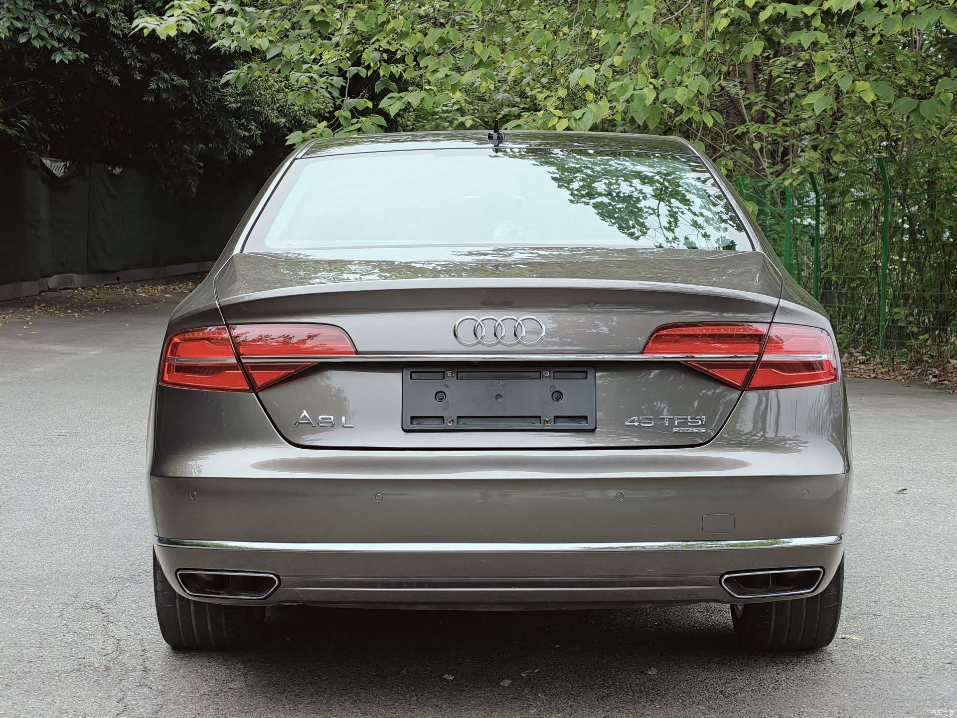 Audi A8L, 2015 4