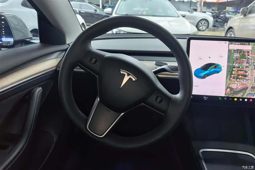 Tesla Model 3, 2022 15