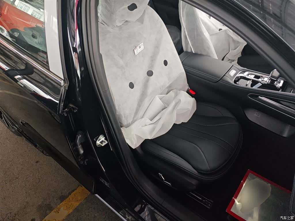 Geely Preface, 2026 25