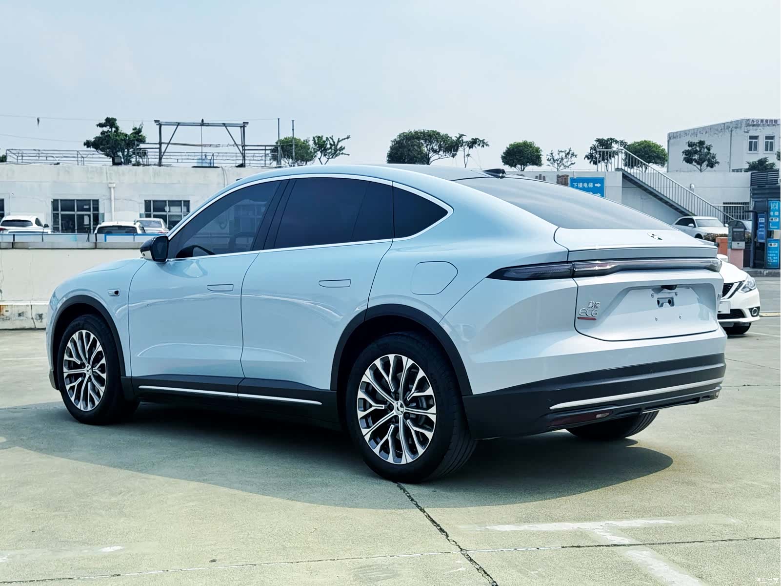 NIO EC6, 2023 все фото