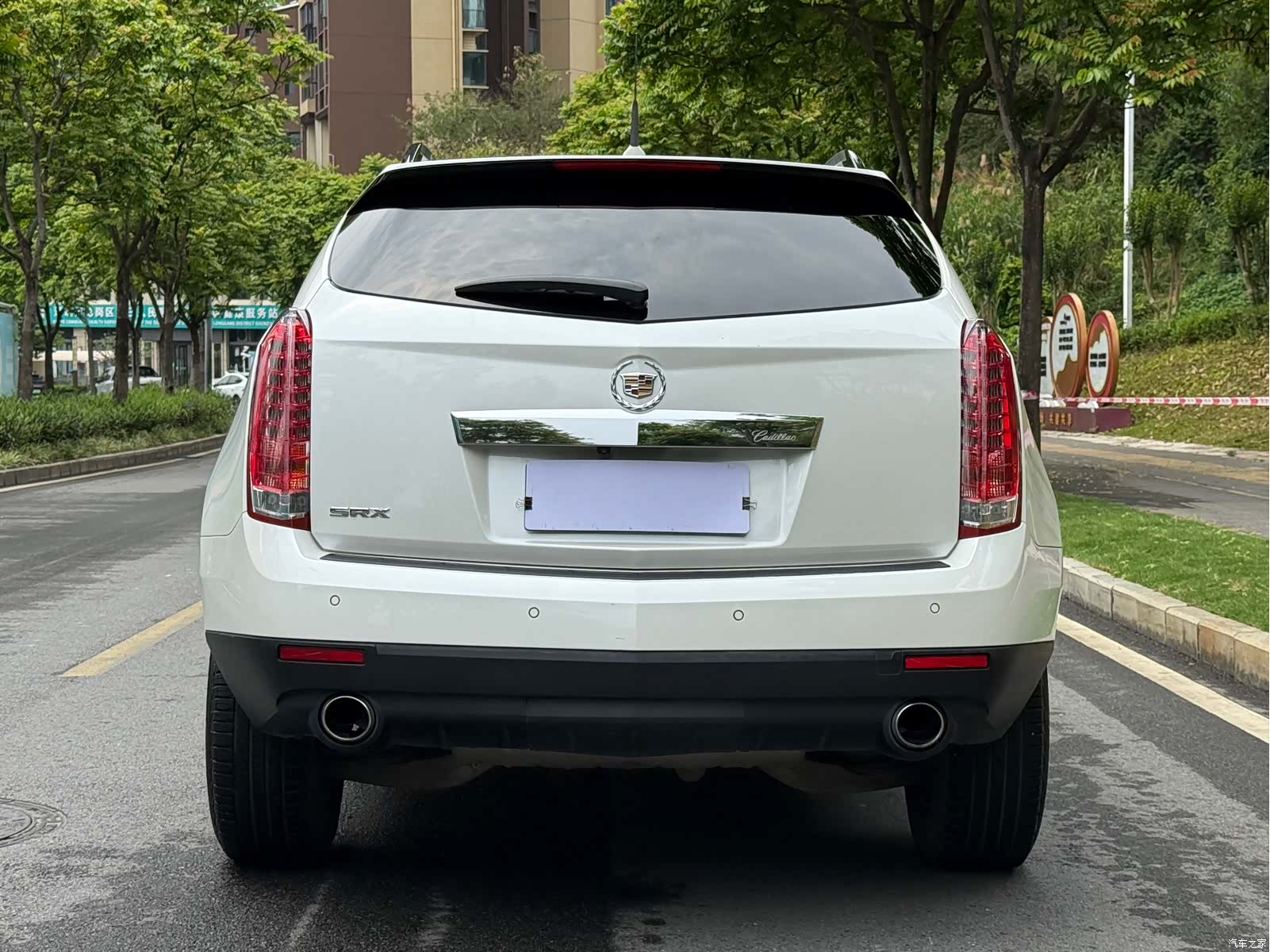 Cadillac SRX, 2015 4