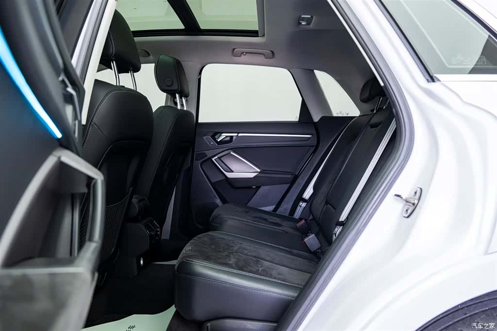 Audi Q3, 2020 12