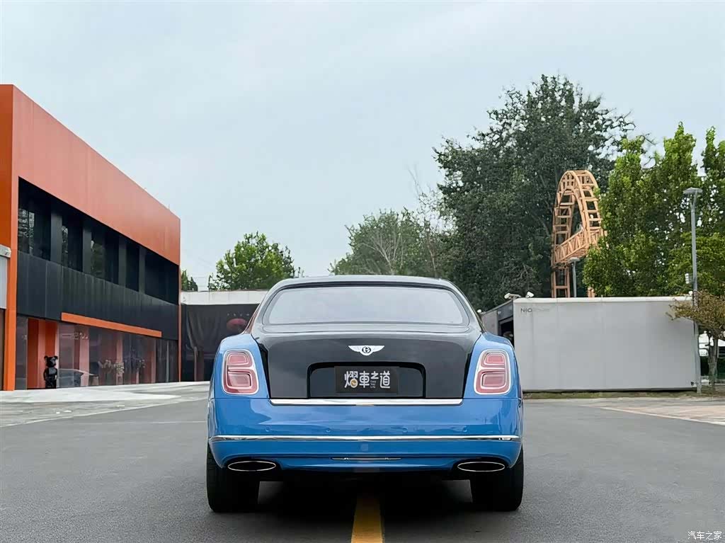 Bentley Mulsanne, 2018 4