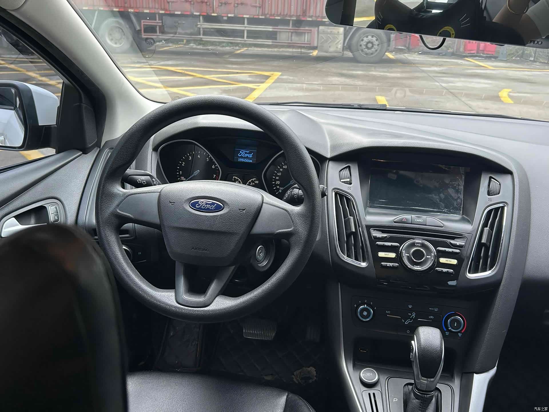 Ford Focus, 2017 11