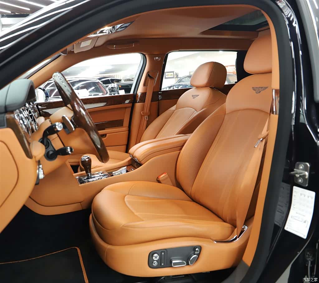 Bentley Mulsanne, 2018 6