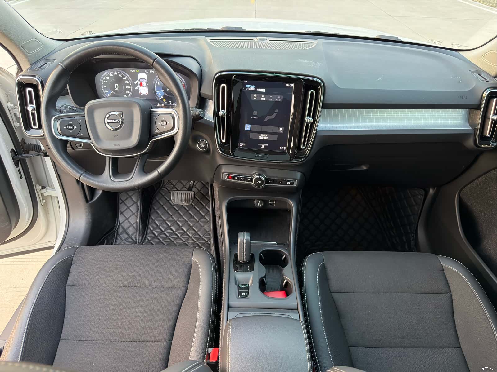 Volvo XC40, 2019 8