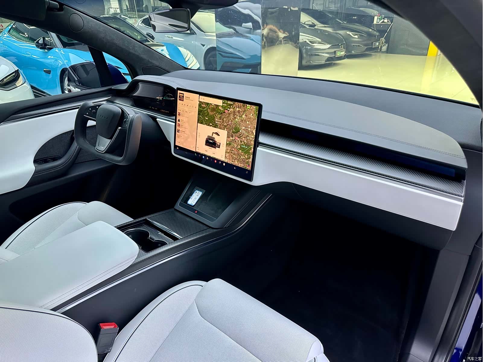 Tesla Model X, 2023 14