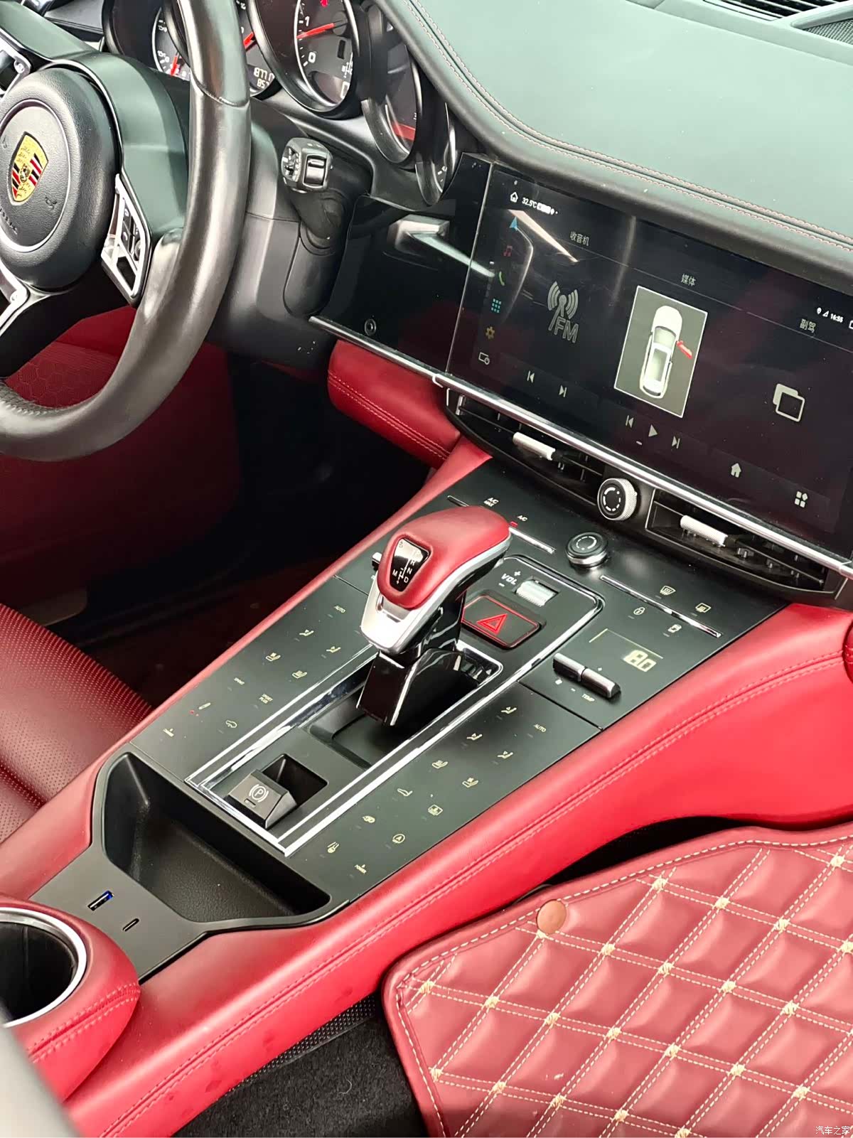 Porsche Panamera, 2011 9