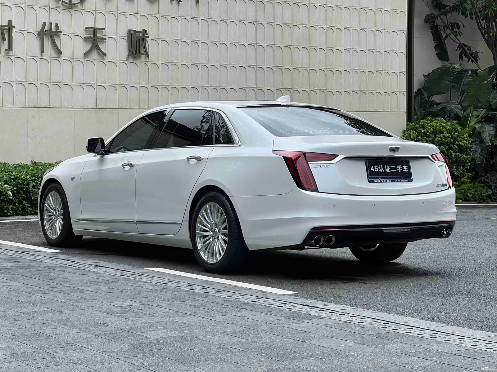 Cadillac CT6, 2021 все фото