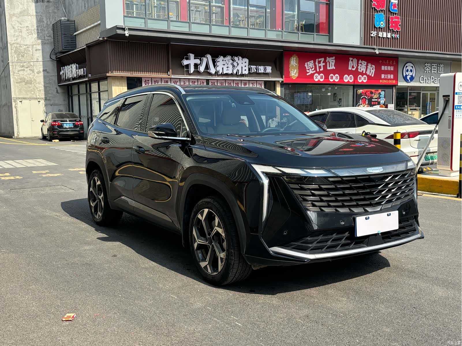 Geely Boyue, 2023 3