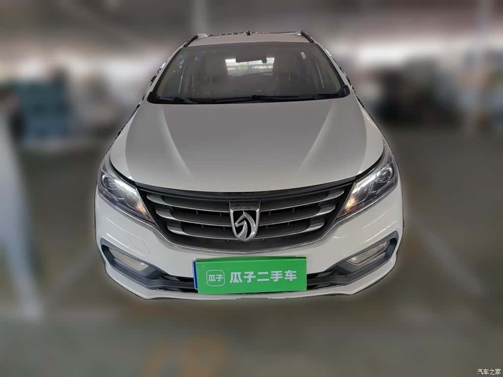 Wuling 310W, 2019 24