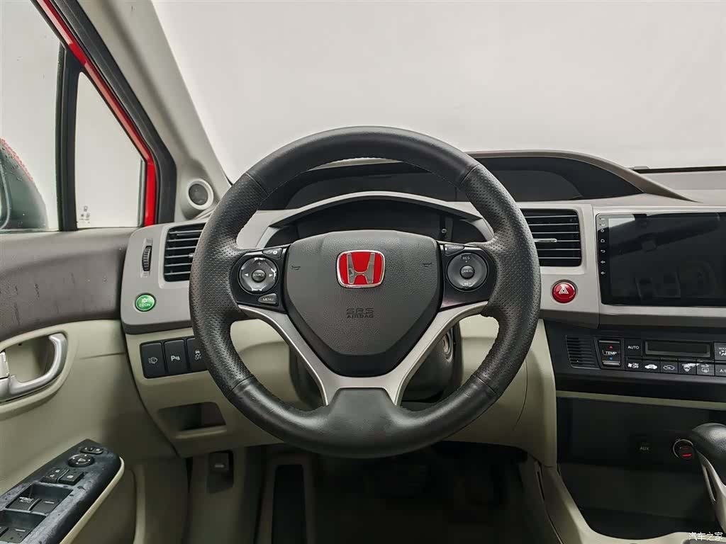 Honda Civic, 2013 11