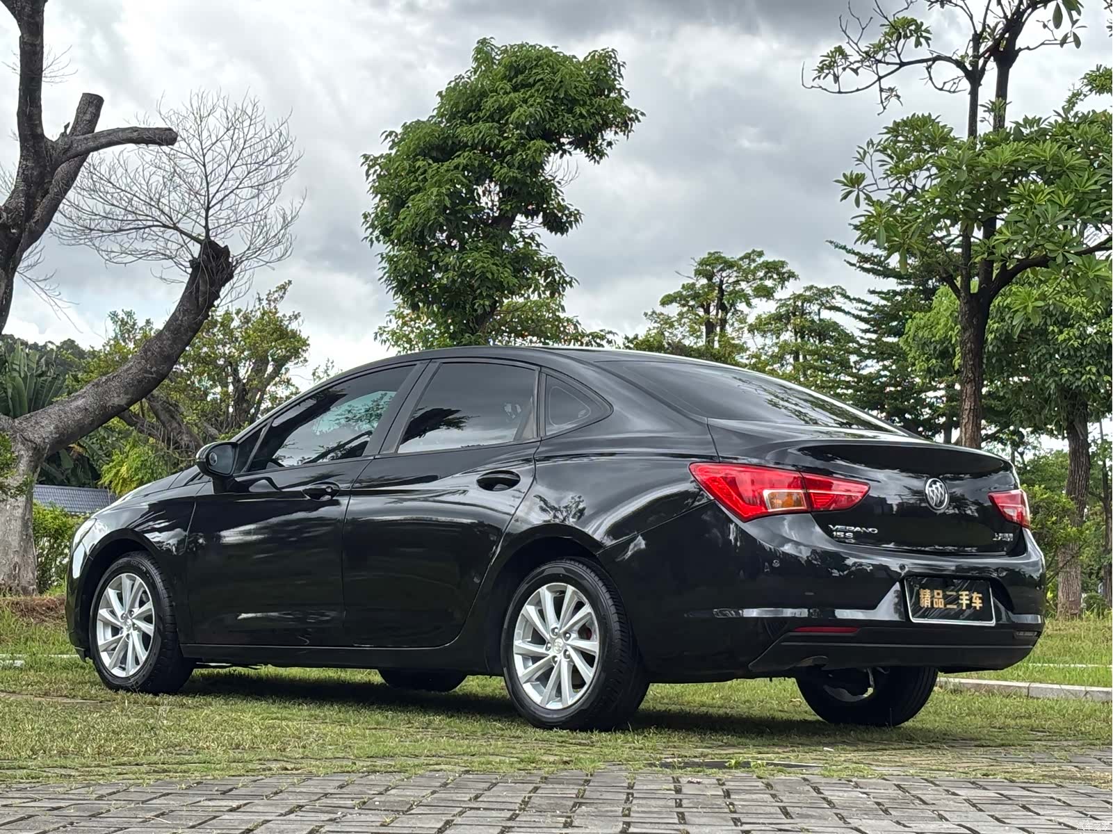 Buick Verano, 2017 7